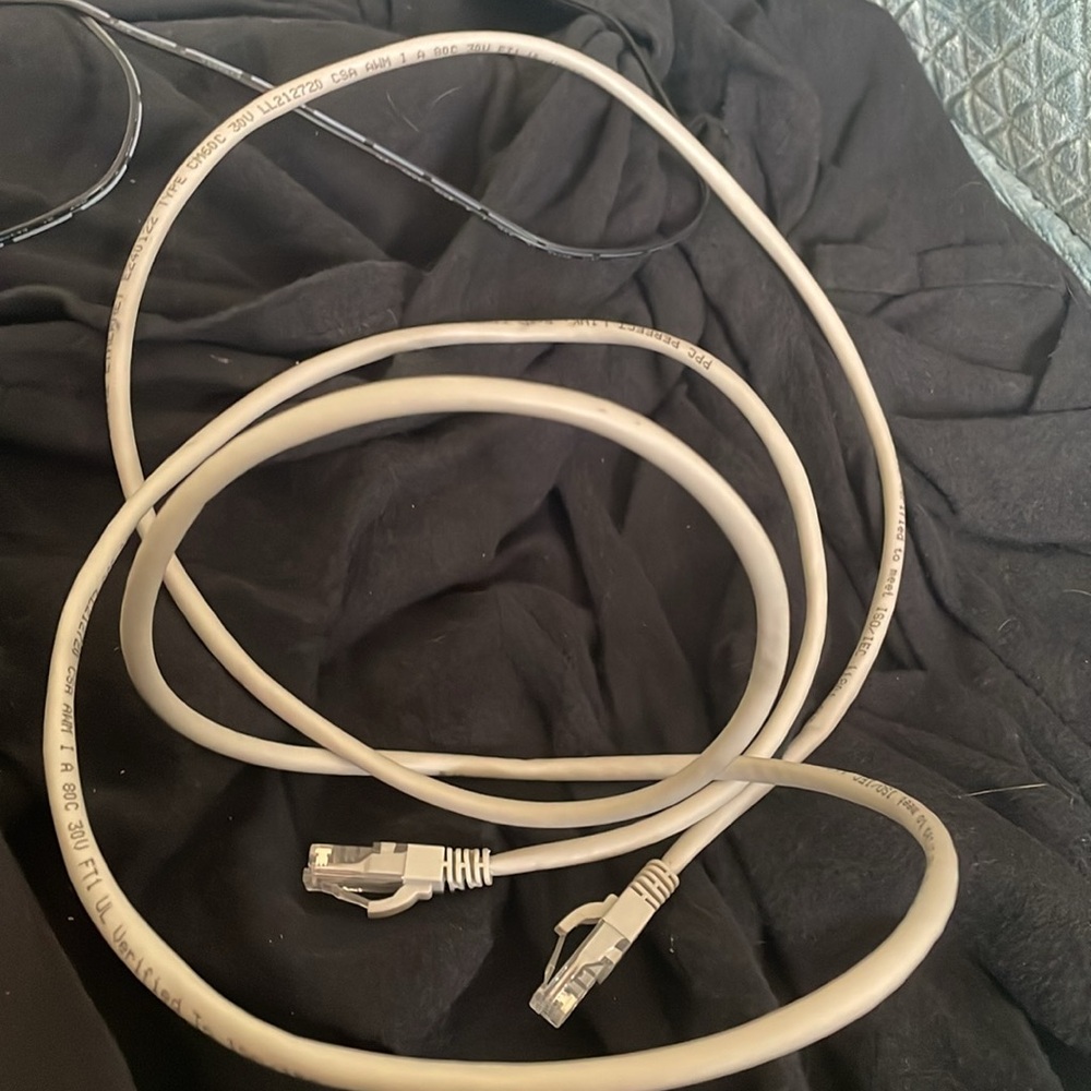 TP-Link Archer C60 Router - Picture 3 of 4